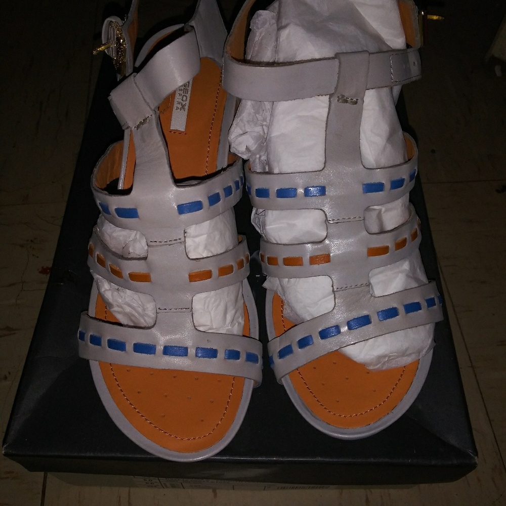 Gray Leather wedges